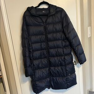 Uniqlo Women's Navy Down Puffer Coat